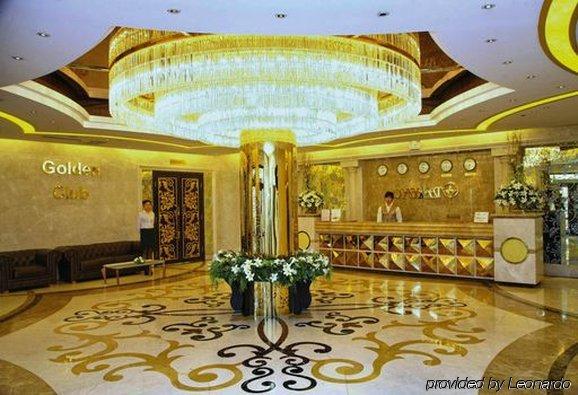O Azamat Ξενοδοχείο Αστάνα Εσωτερικό φωτογραφία